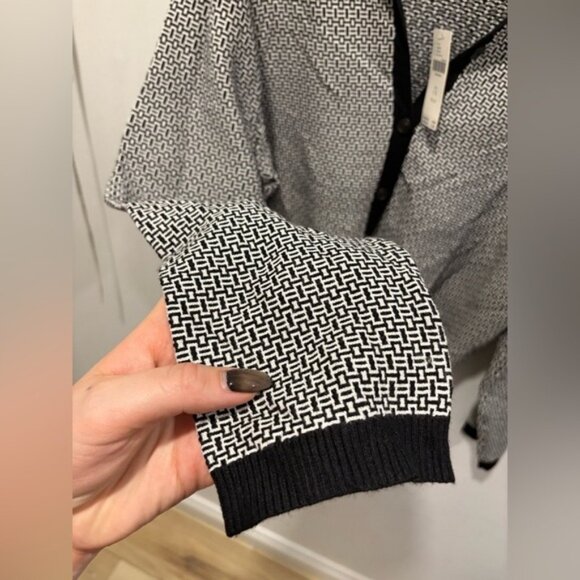 Maeve ANTHROPOLOGIE Plunging Polo Cardigan - Picture 7 of 8